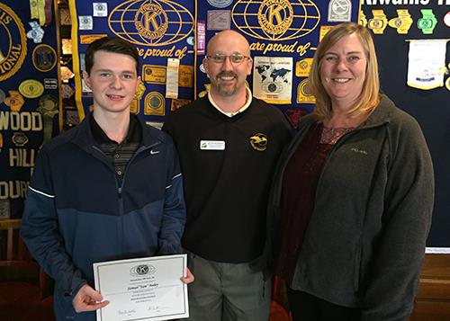 Kiwanis Names Lindbergh Senior Student of Month Kiwanis Names Lindbergh Senior Student of Month